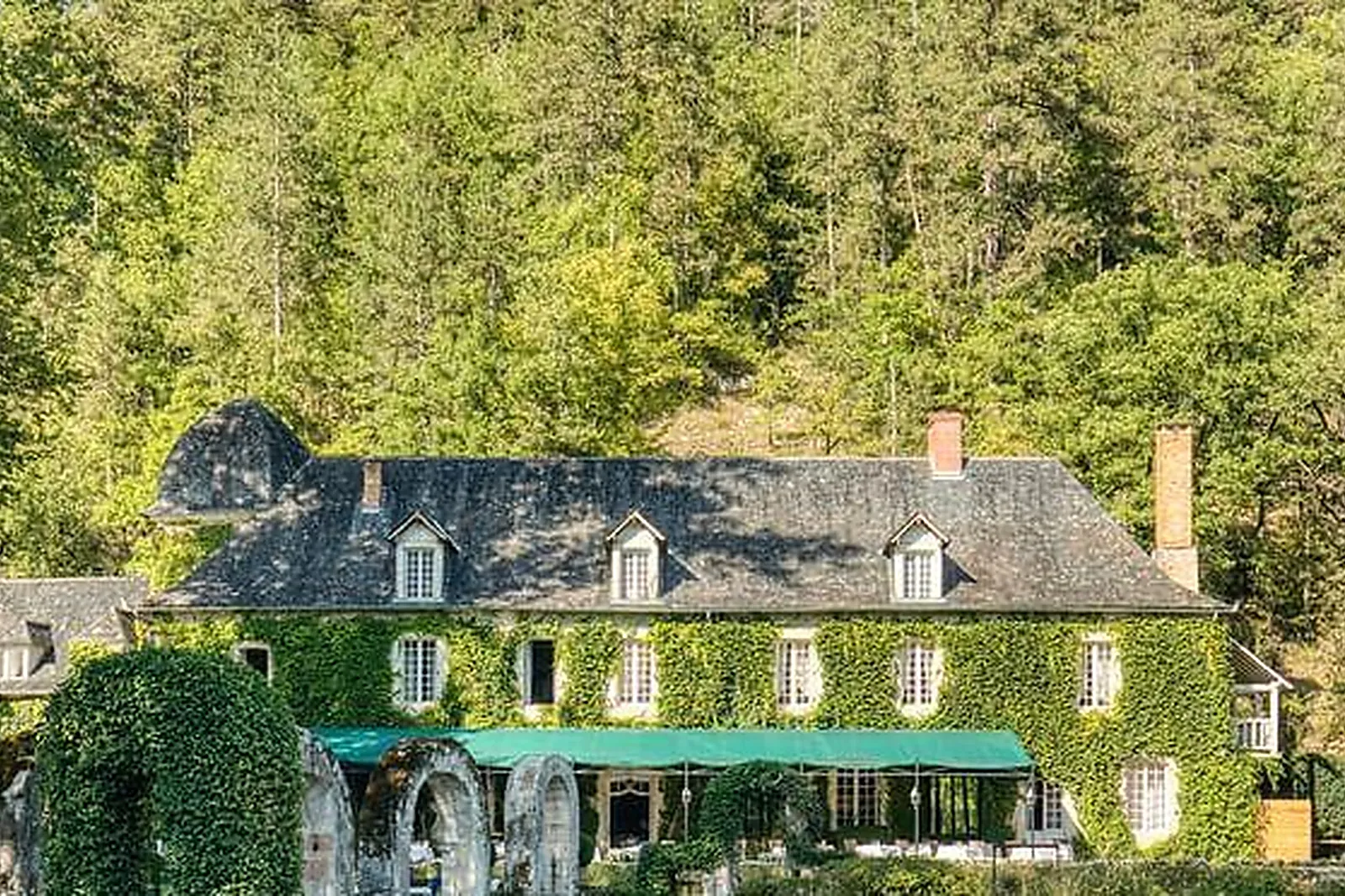 Lieux événementiels, MANOIR D'HAUTEGENTE