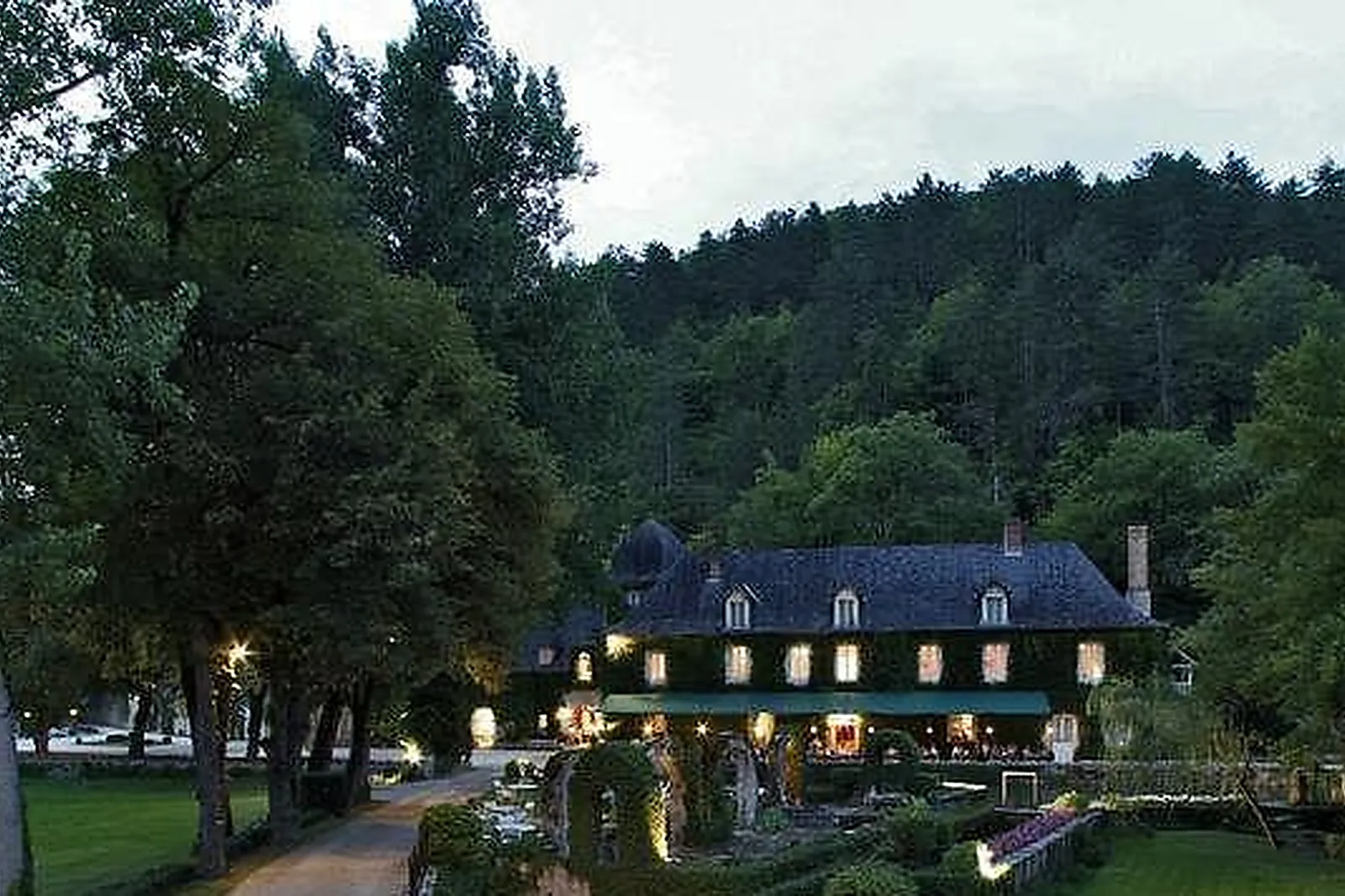 Lieux événementiels, MANOIR D'HAUTEGENTE