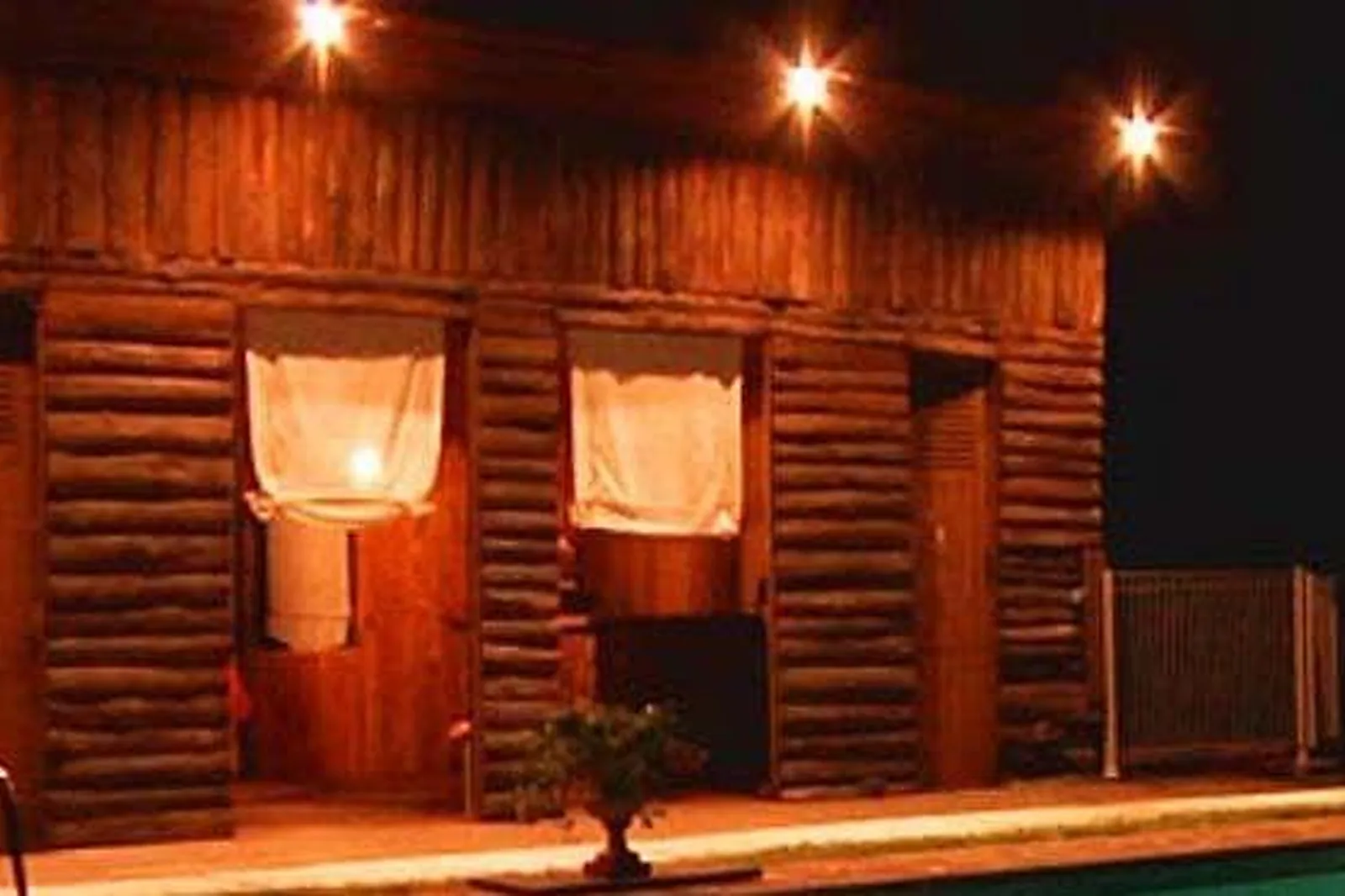 Lieux événementiels, MANOIR DE LA PERRIÈRE