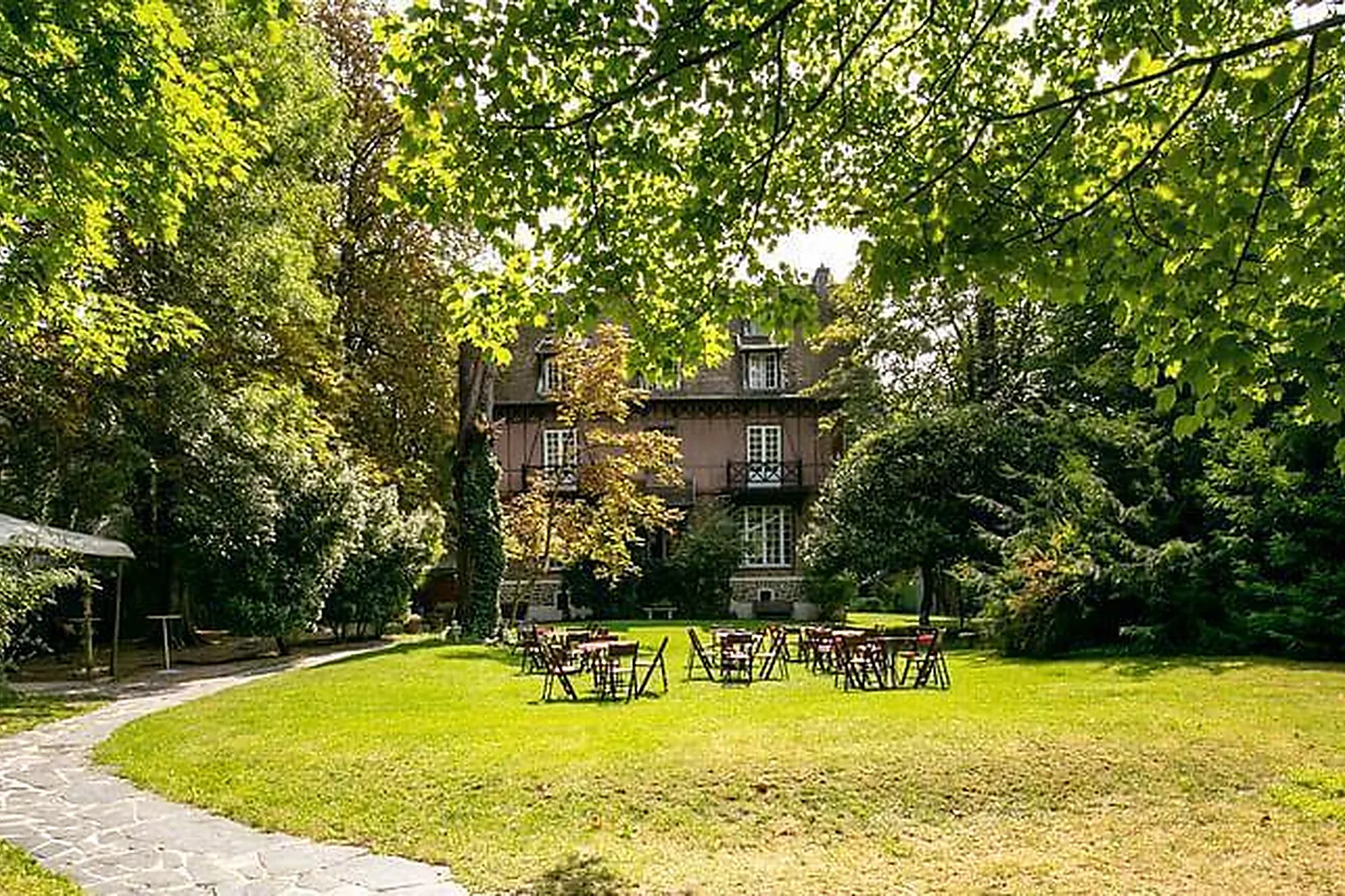 Lieux événementiels, MANOIR DE L'ÎLE AUX LOUPS