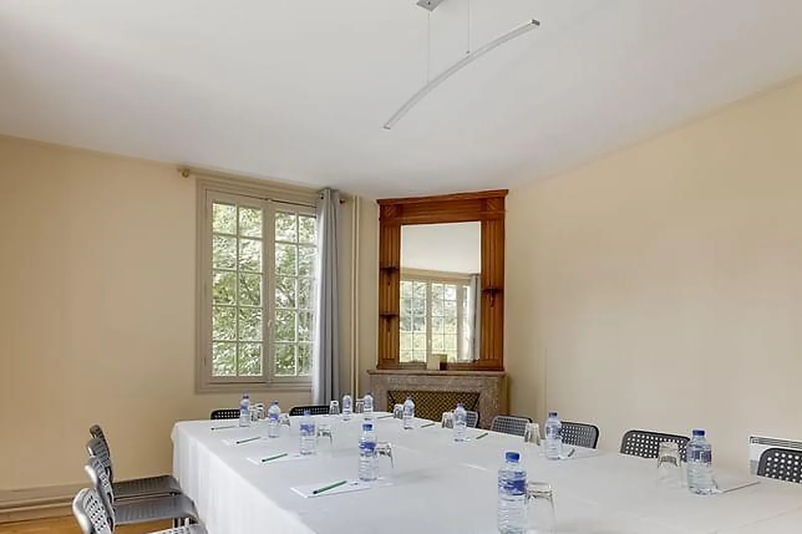 Lieux événementiels, MANOIR DE L'ÎLE AUX LOUPS