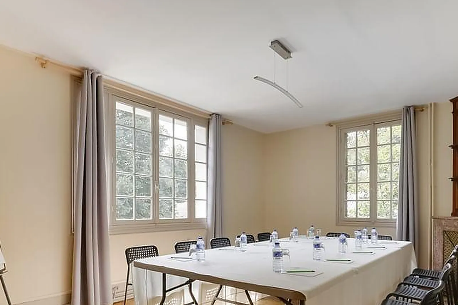 Lieux événementiels, MANOIR DE L'ÎLE AUX LOUPS