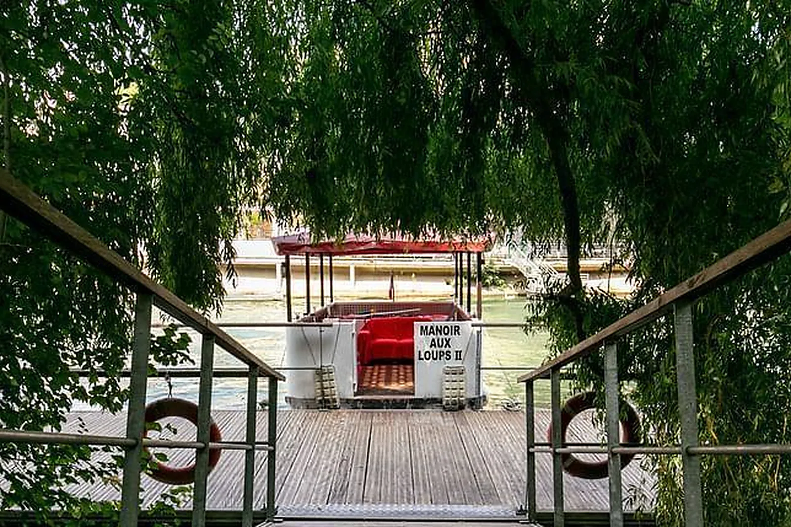 Lieux événementiels, MANOIR DE L'ÎLE AUX LOUPS