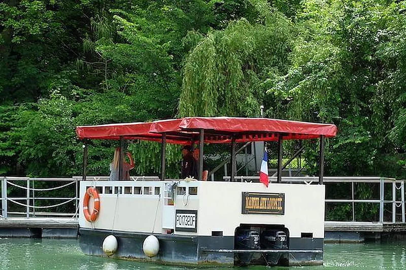 Lieux événementiels, MANOIR DE L'ÎLE AUX LOUPS