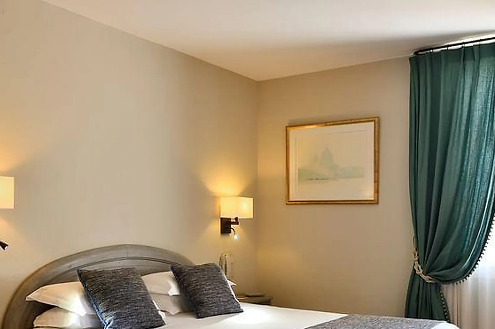 Lieux événementiels, MAS DE L'OULIVIE ****