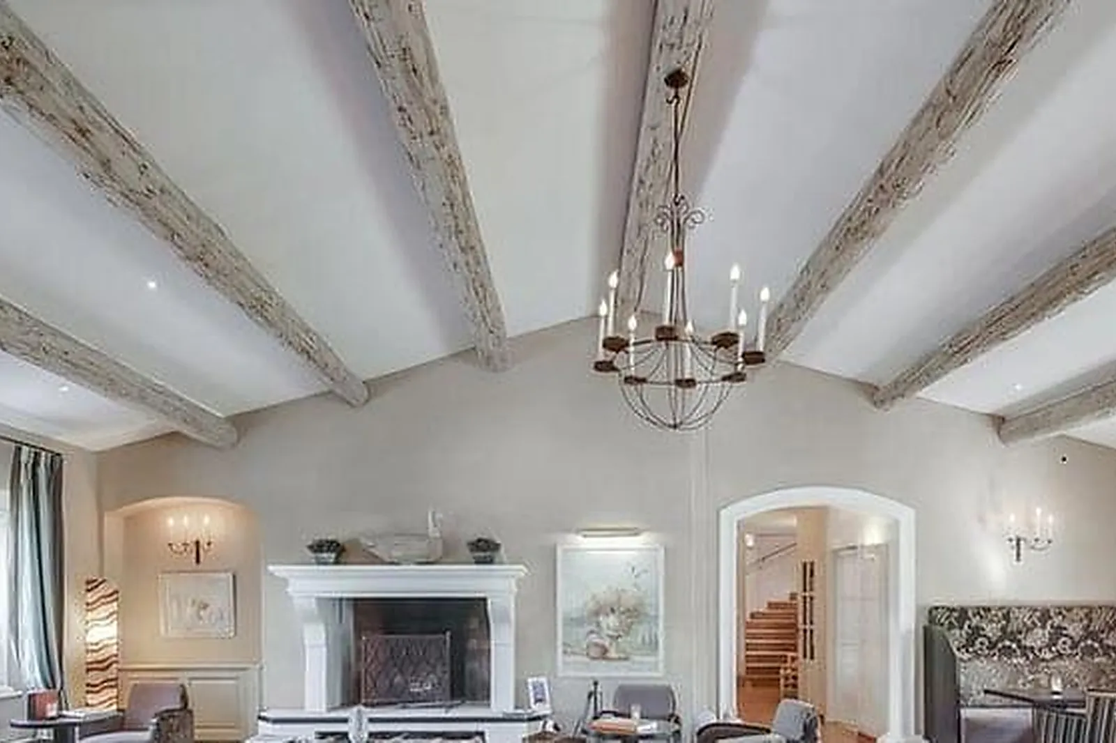 Lieux événementiels, MAS DE L'OULIVIE ****