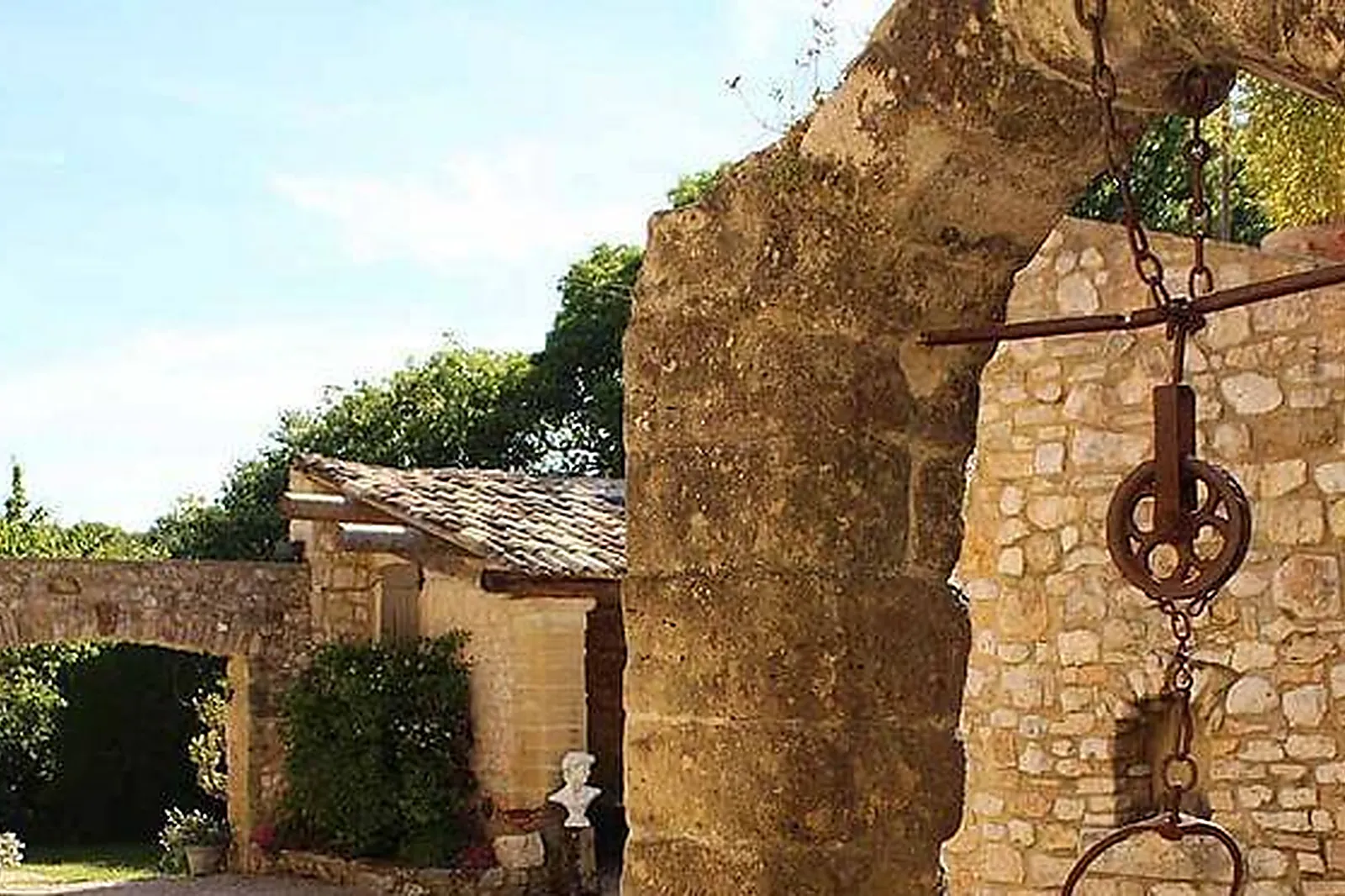 Lieux événementiels, MAS DE REY UZÈS