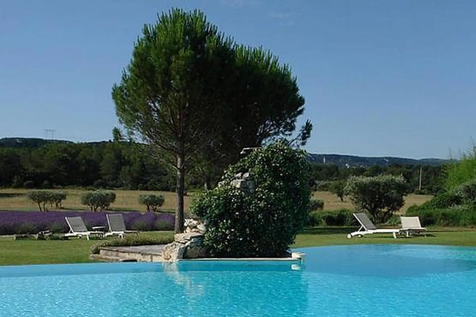 Lieux événementiels, MAS DE LA ROSE ***