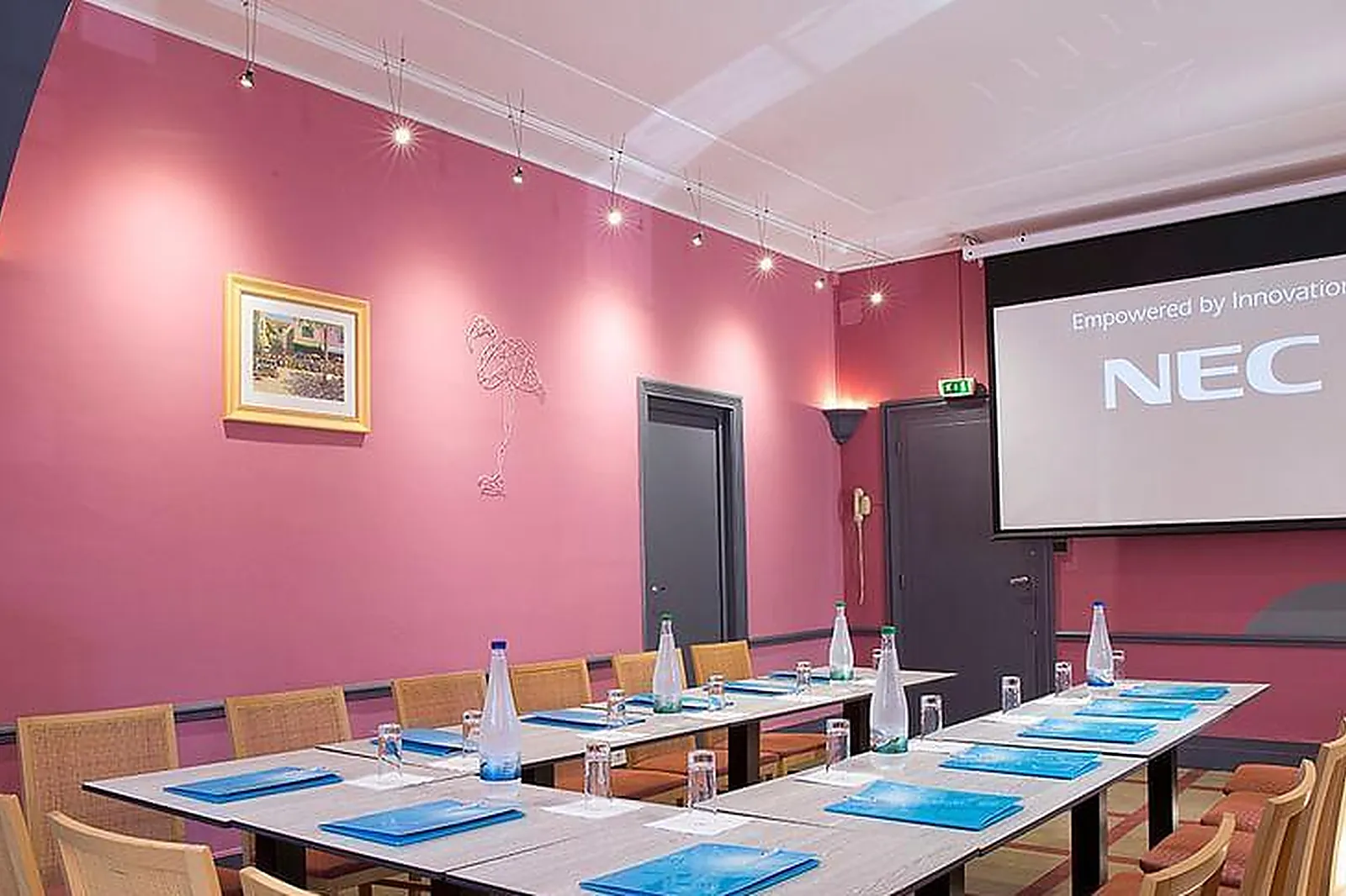 Lieux événementiels, BUREAUX & CO LES DOCKS