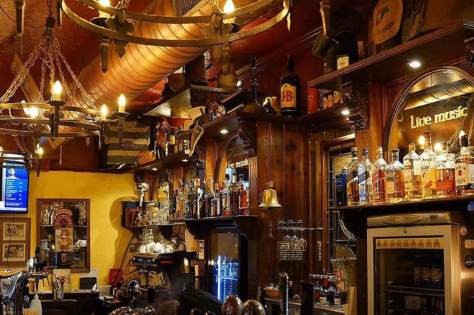 Lieux événementiels, MC BRIDES