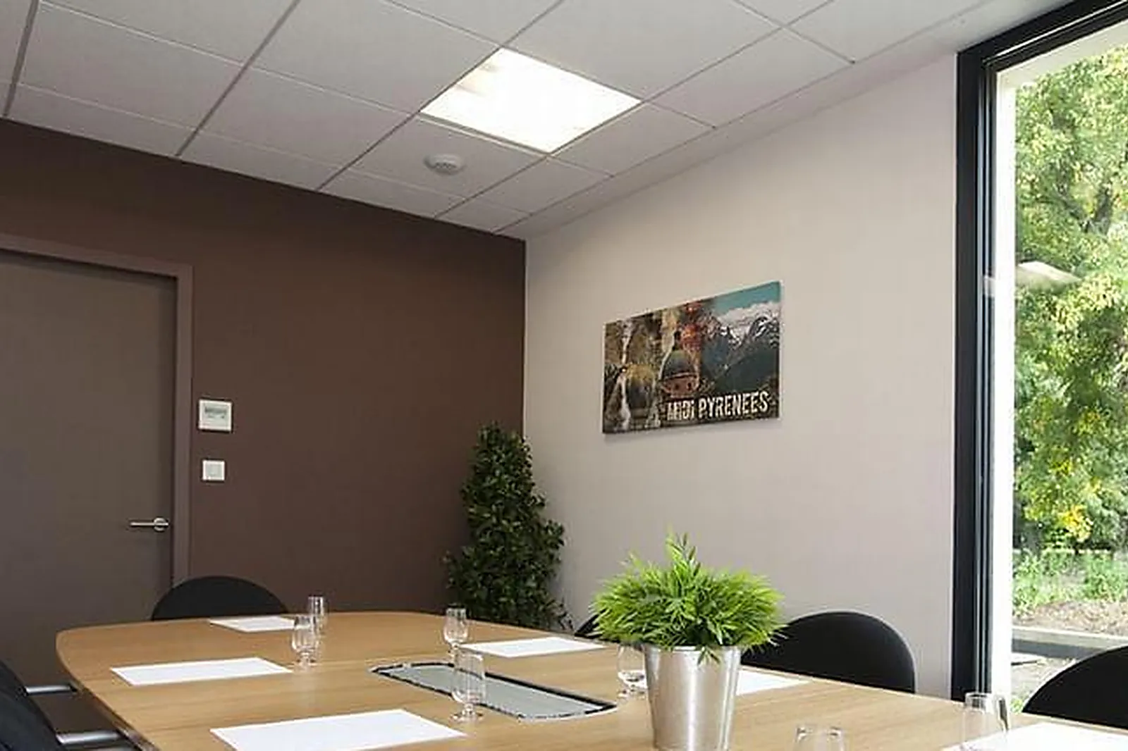 Lieux événementiels, MEETING BUSINESS CENTER