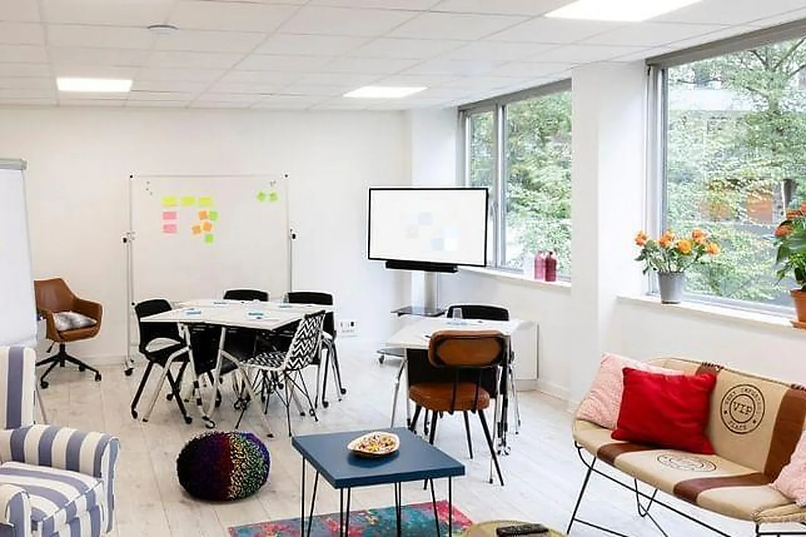 Lieux événementiels, MEETING VILLAGES CLICHY