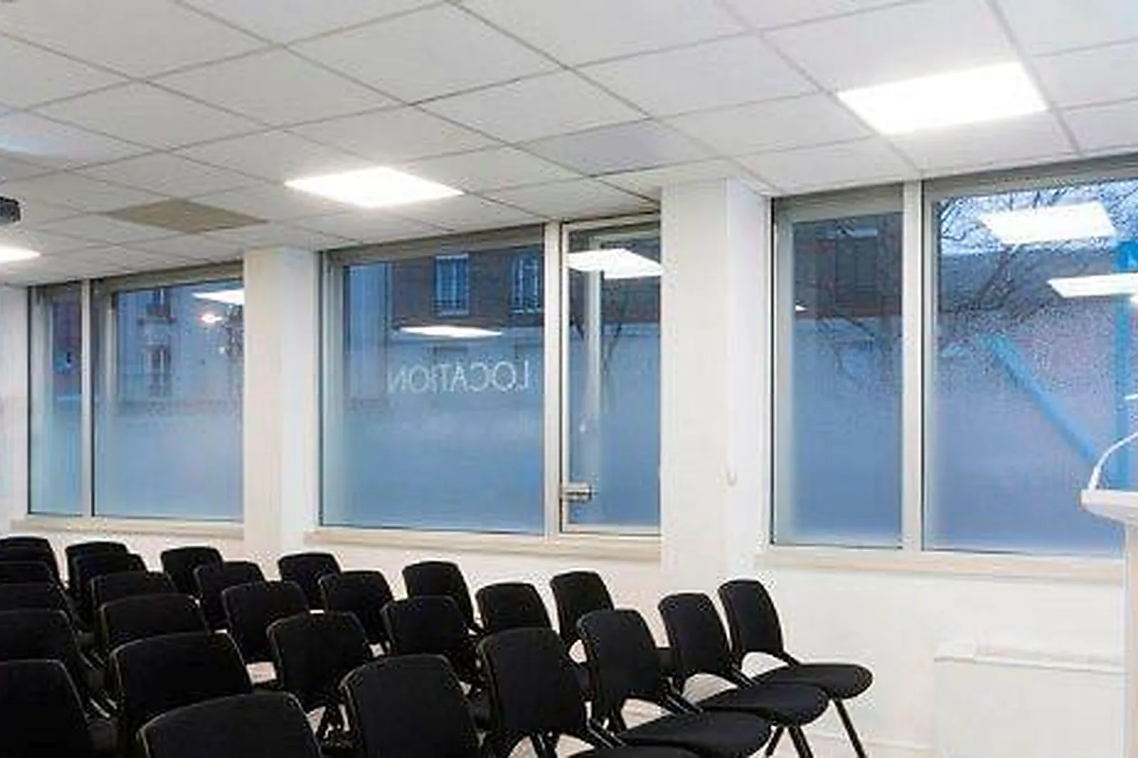 Lieux événementiels, MEETING VILLAGES CLICHY