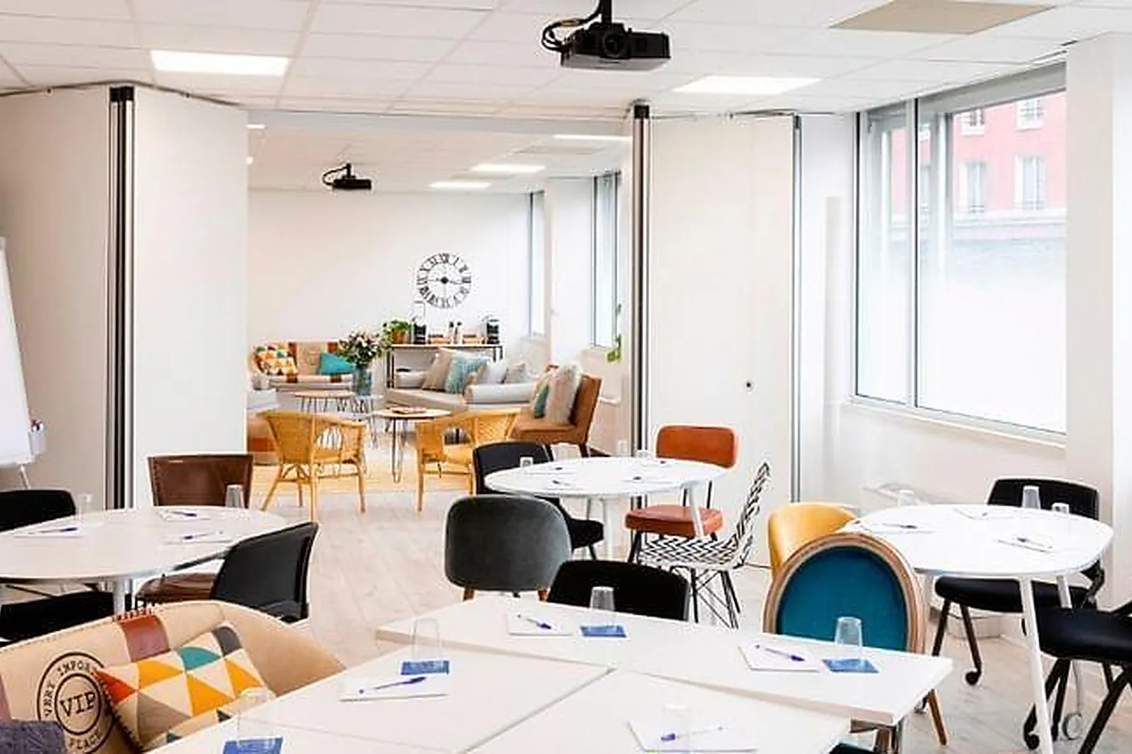 Lieux événementiels, MEETING VILLAGES CLICHY