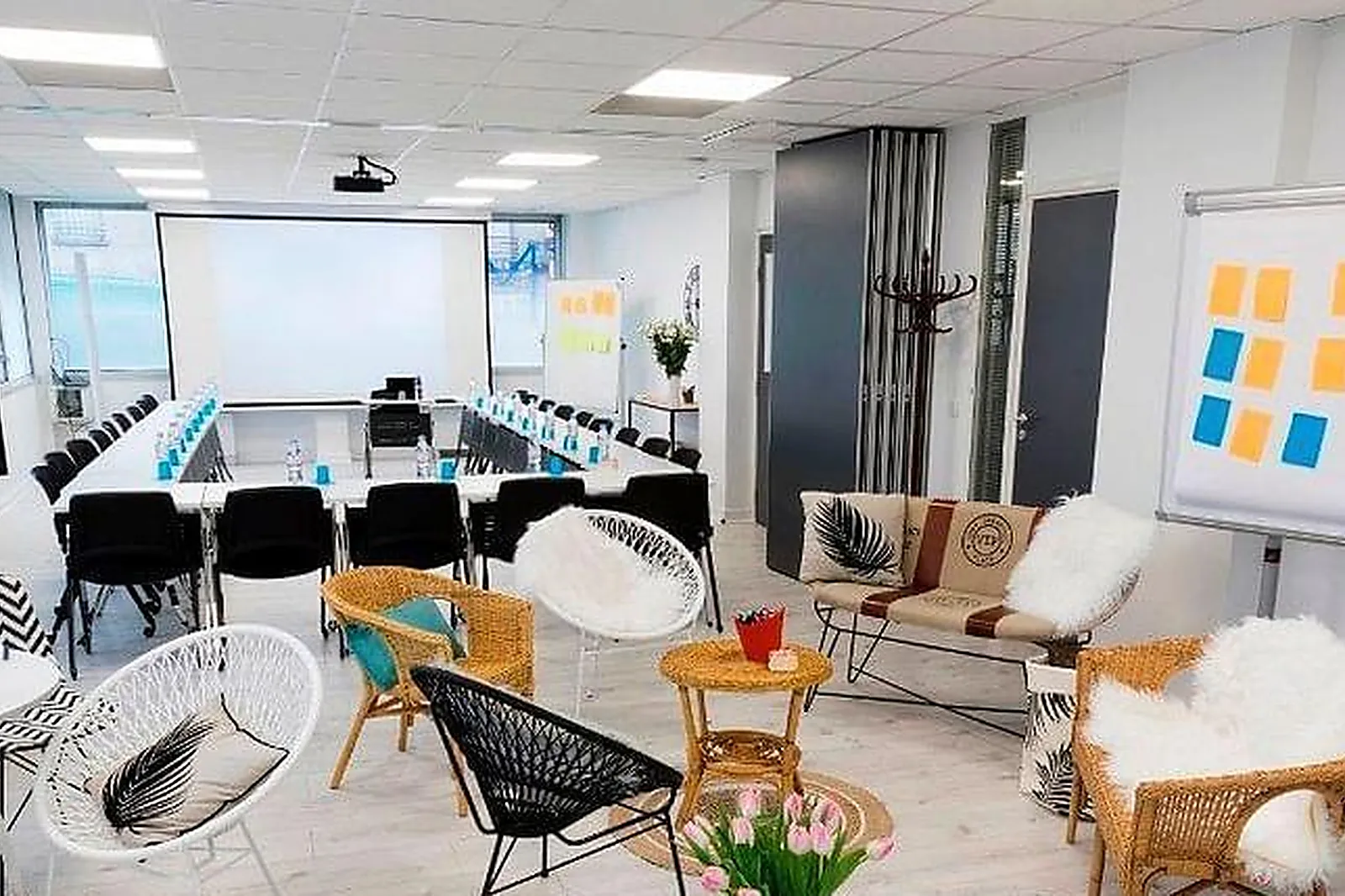 Lieux événementiels, MEETING VILLAGES CLICHY