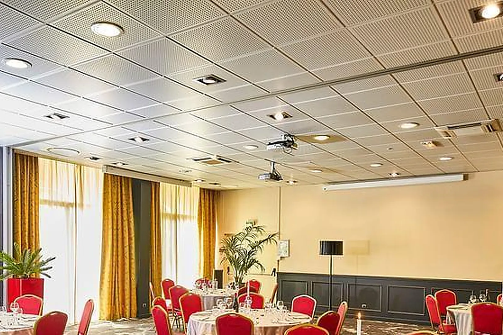 Lieux événementiels, ESPACE FAUBOURG