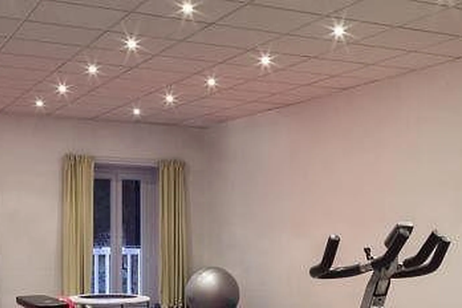 Lieux événementiels, MERCURE BRIDES-LES-BAINS GRAND HÔTEL DES THERMES ****