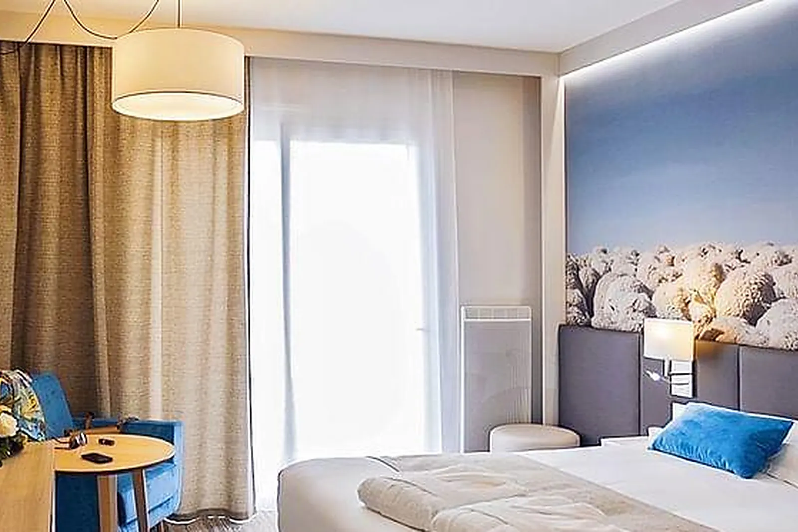 Lieux événementiels, MERCURE CASTRES ****