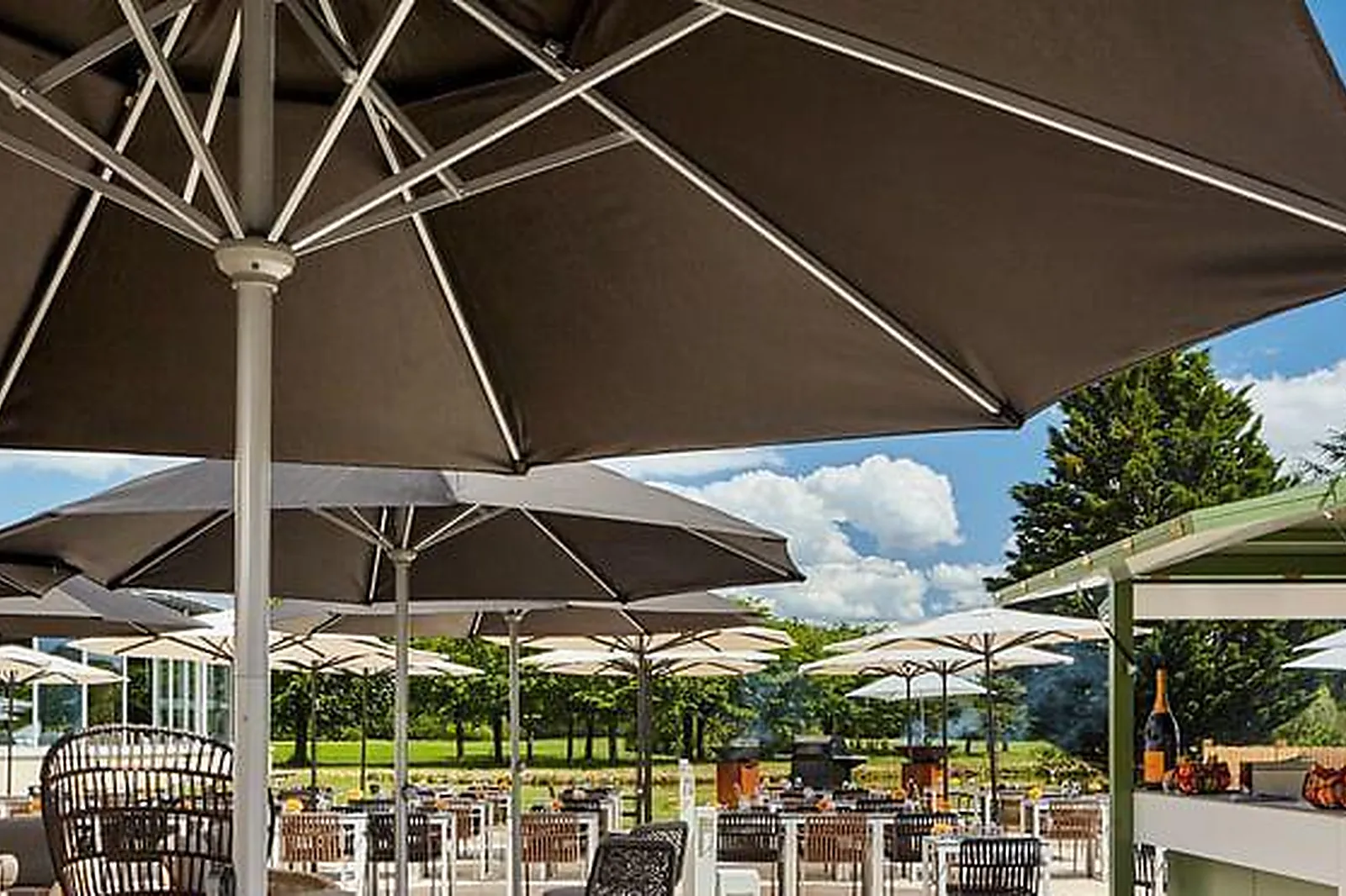 Lieux événementiels, MERCURE CHANTILLY RESORT & CONVENTIONS