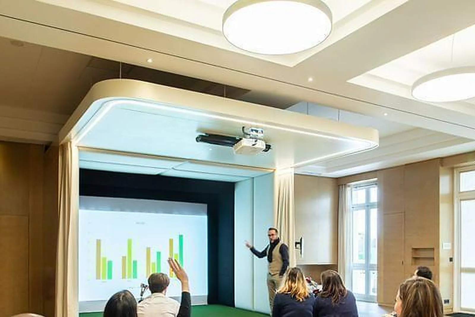 Lieux événementiels, MERCURE CHANTILLY RESORT & CONVENTIONS