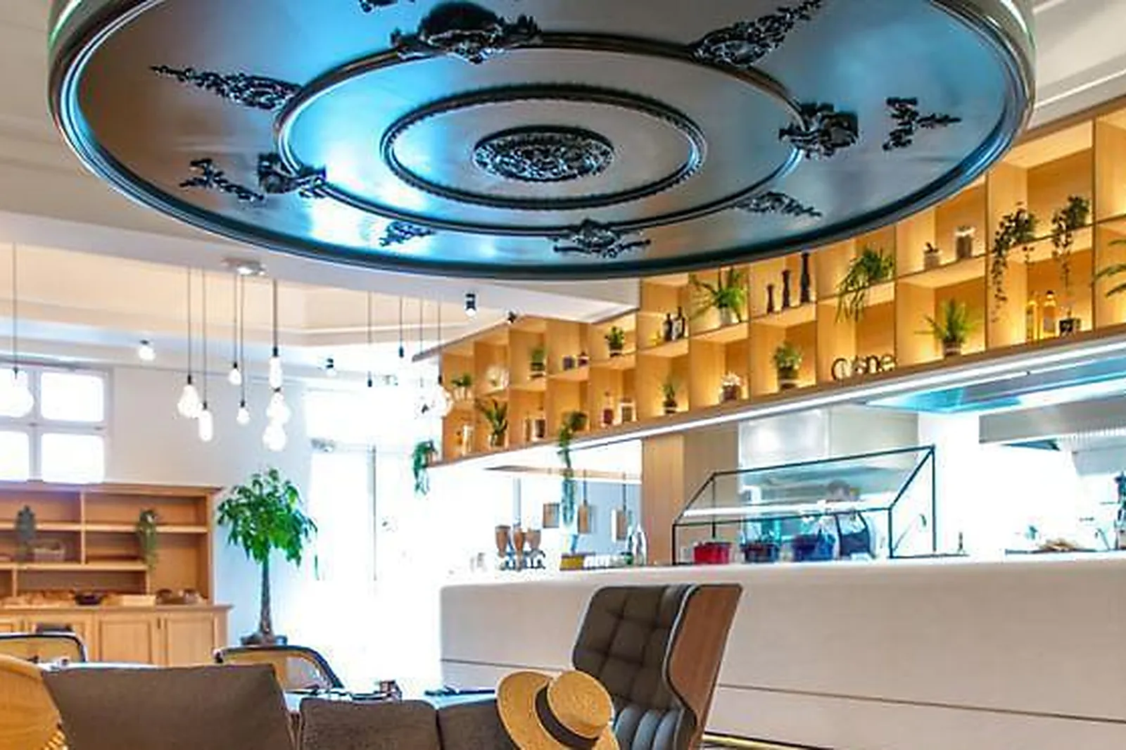 Lieux événementiels, MERCURE CHANTILLY RESORT & CONVENTIONS