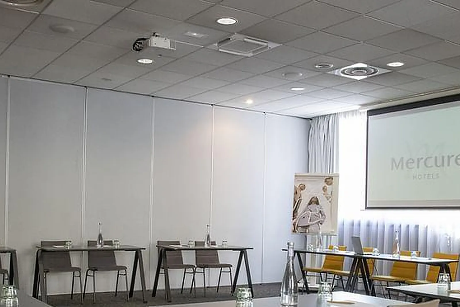 Lieux événementiels, MERCURE HYÈRES CENTRE CÔTE D'AZUR ****