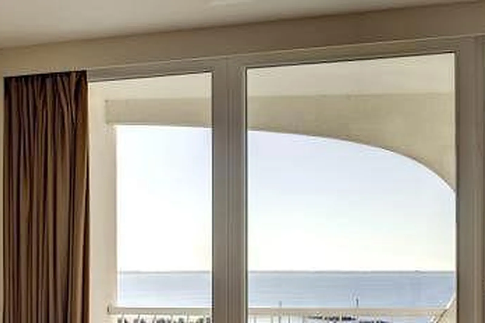 Lieux événementiels, MERCURE LA GRANDE-MOTTE PORT ****