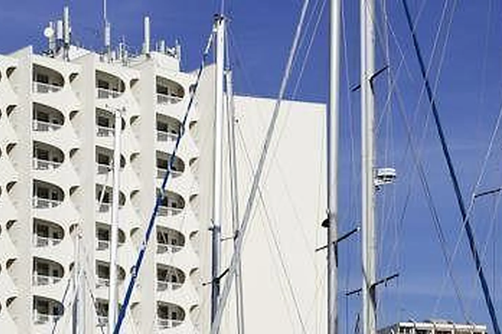 Lieux événementiels, MERCURE LA GRANDE-MOTTE PORT ****