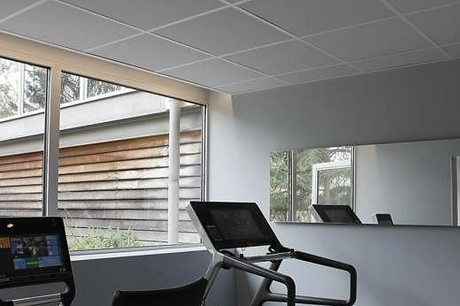 Lieux événementiels, MERCURE LYON CHARBONNIERES ****