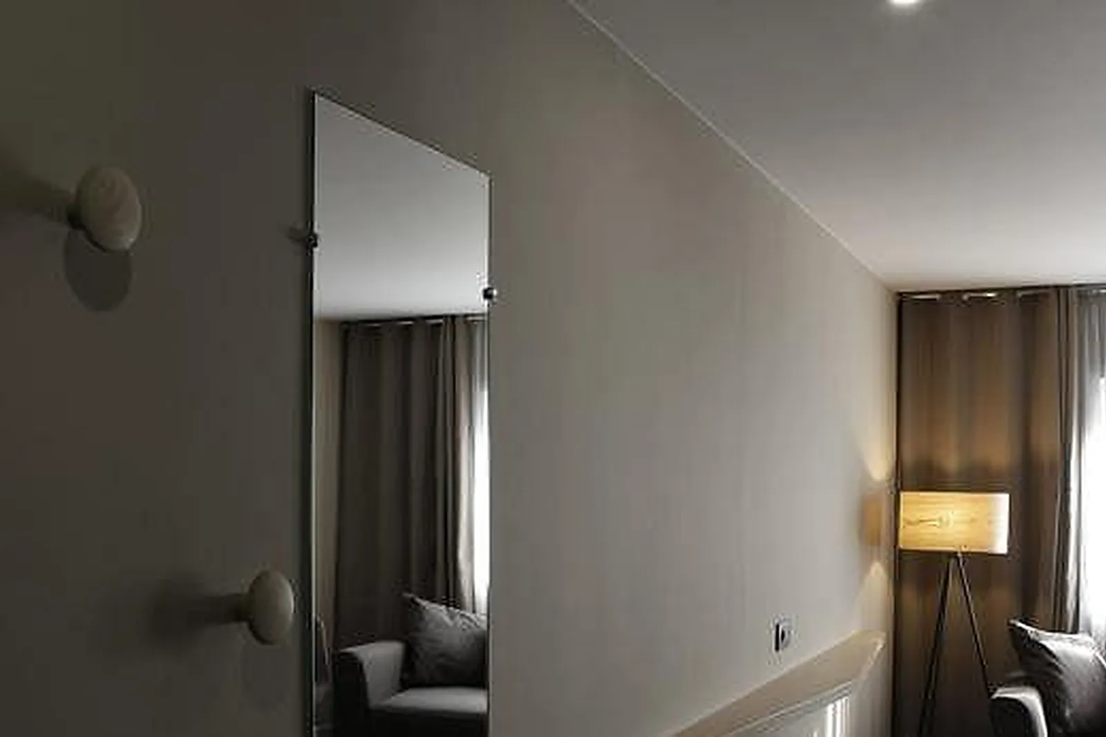 Lieux événementiels, MERCURE LYON CHARBONNIERES ****