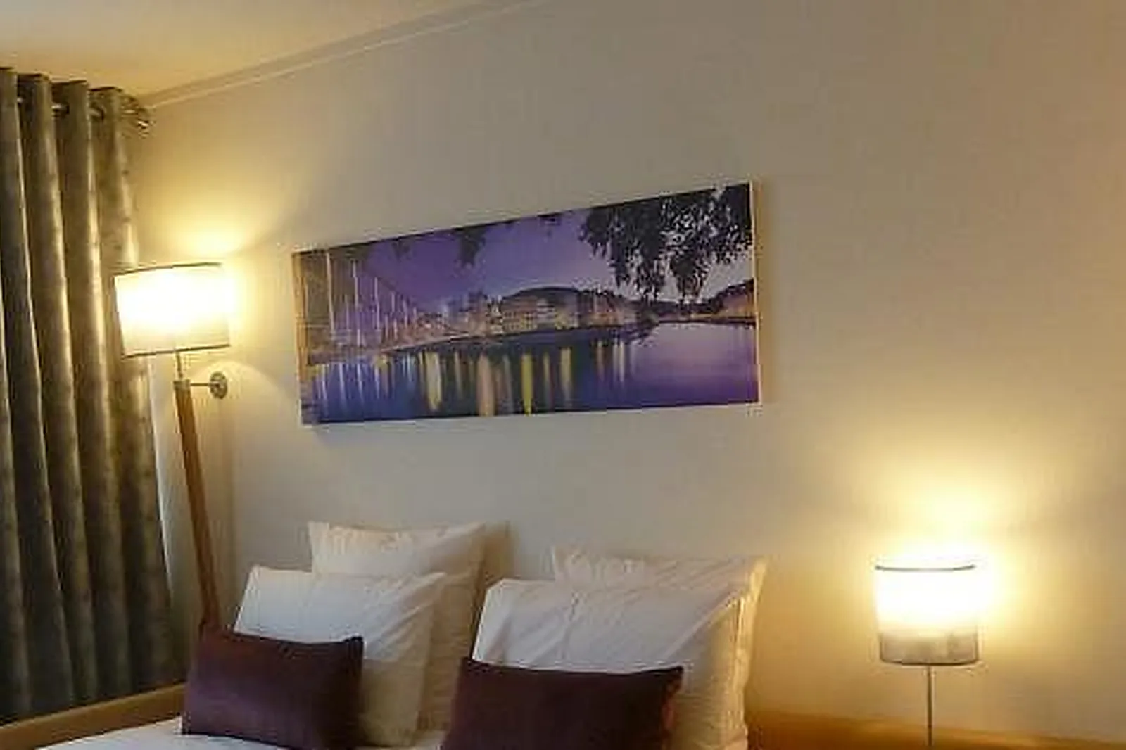 Lieux événementiels, MERCURE LYON CHARBONNIERES ****