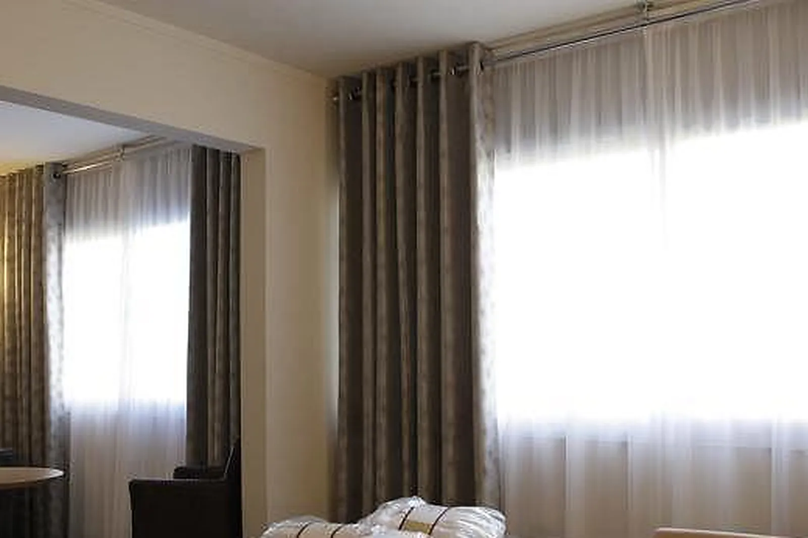 Lieux événementiels, MERCURE LYON CHARBONNIERES ****