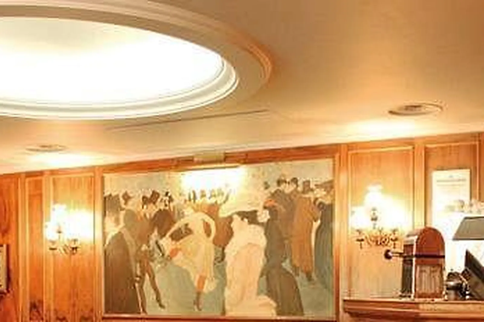 Lieux événementiels, MERCURE MARSEILLE BOMPARD