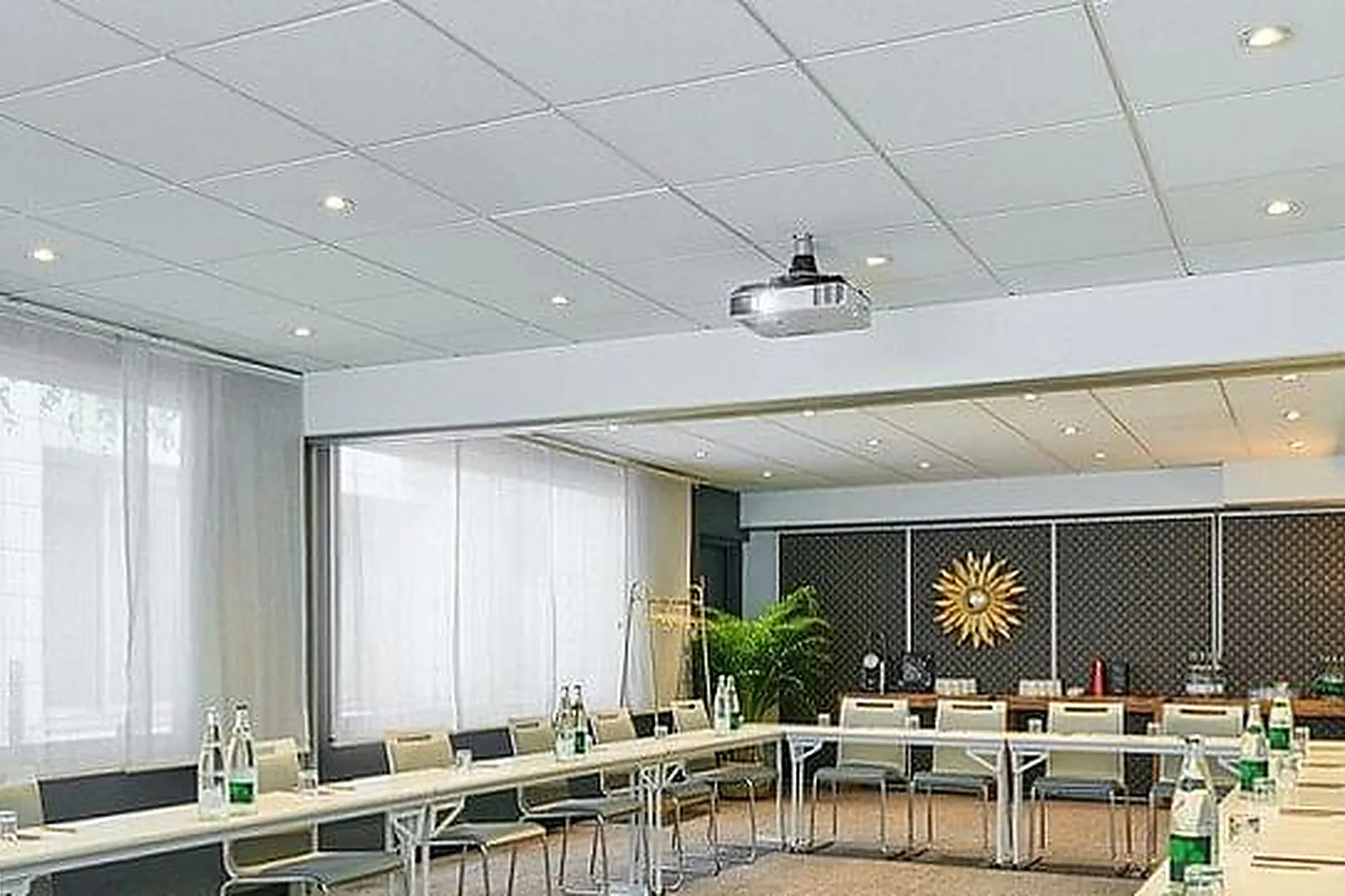 Lieux événementiels, HÔTEL LA TERRASSE DOUAI ****