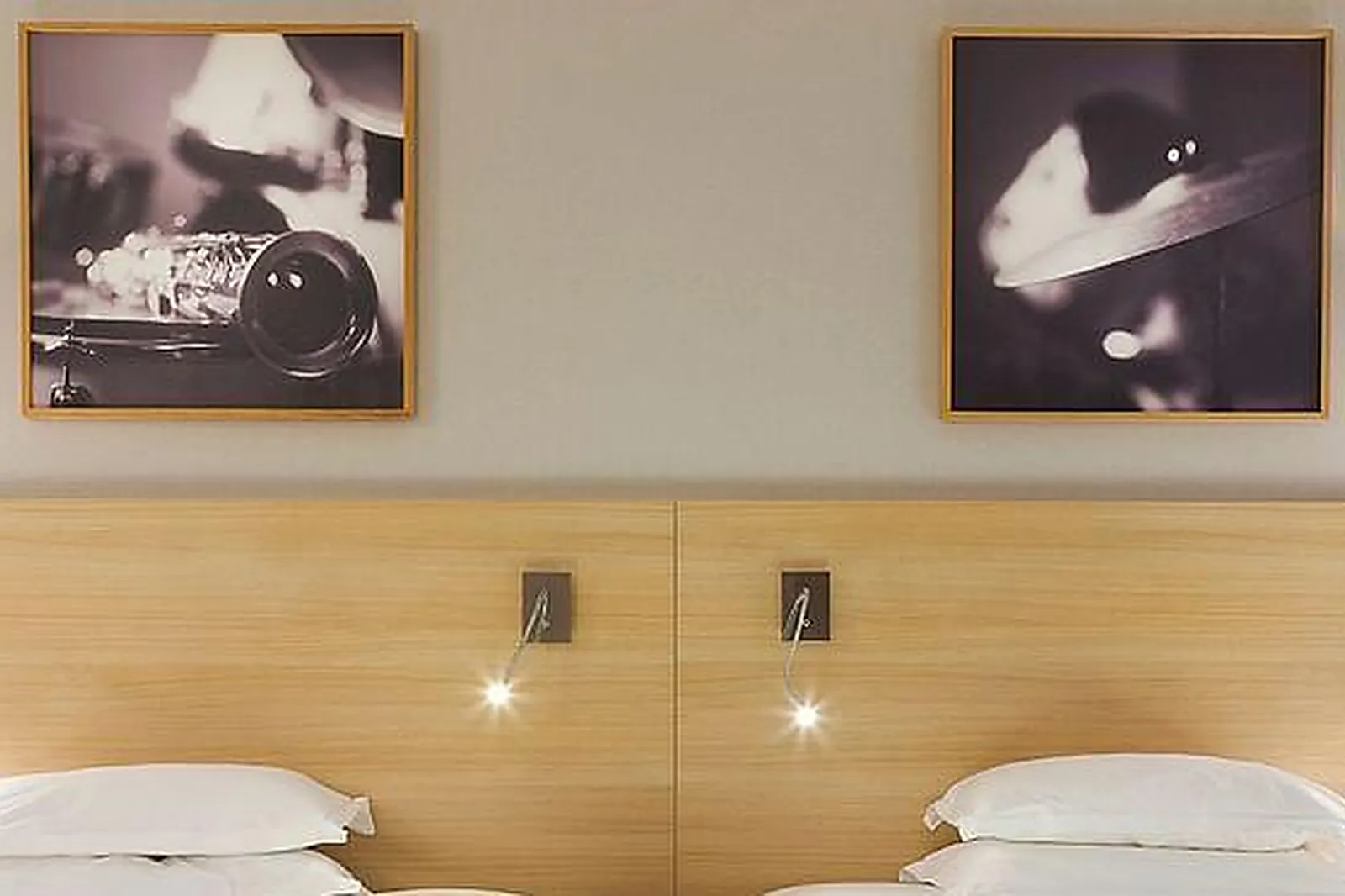 Lieux événementiels, SALLE DE RÉUNION HÔTEL VIC EIFFEL, PARIS