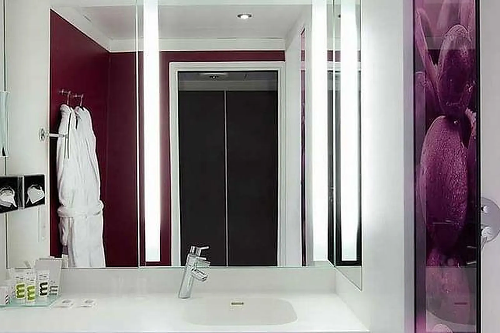 Lieux événementiels, MERCURE REIMS CATHÉDRALE ****