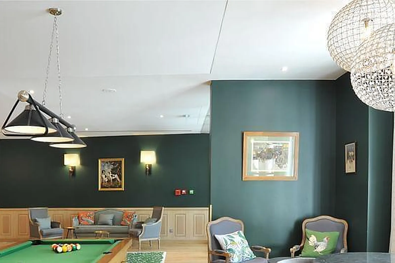 Lieux événementiels, MERCURE RELAYS DU CHÂTEAU ****