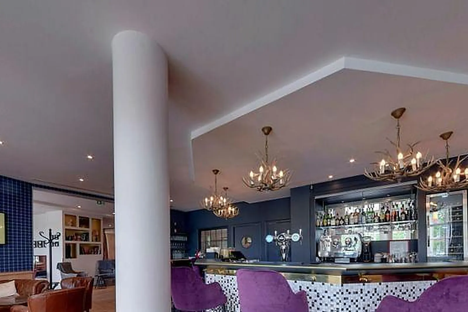 Lieux événementiels, MERCURE RELAYS DU CHÂTEAU ****