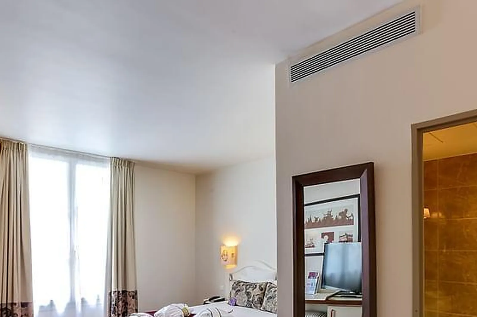 Lieux événementiels, MERCURE RELAYS DU CHÂTEAU ****