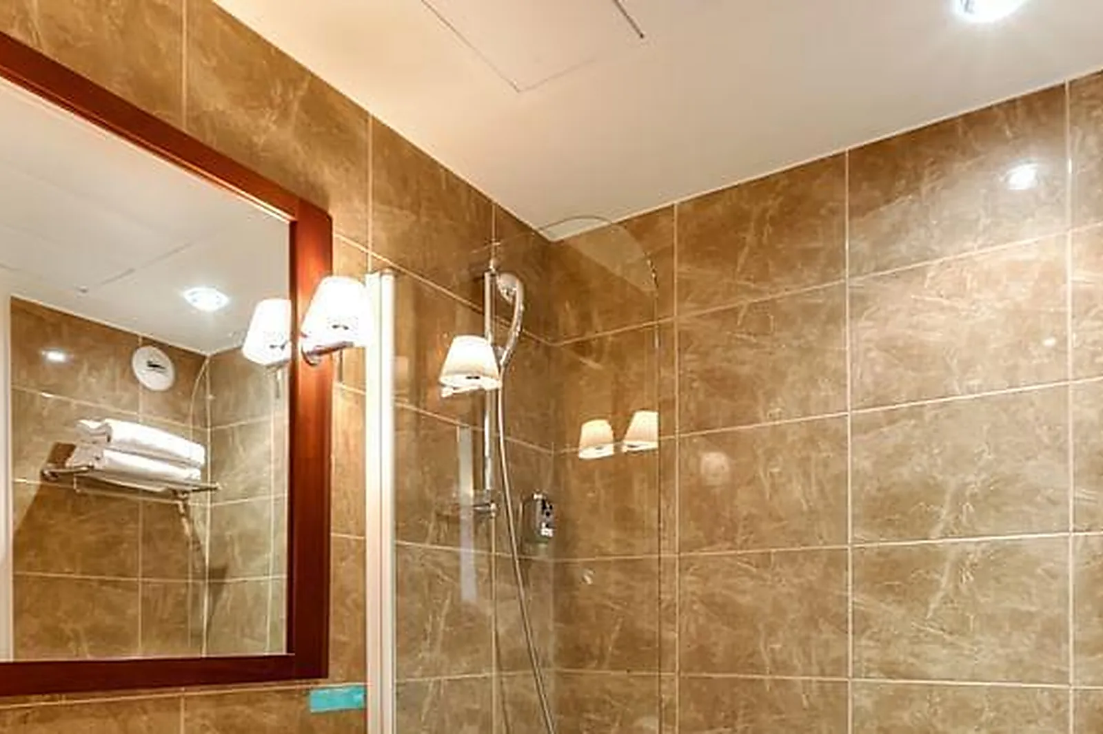 Lieux événementiels, MERCURE RELAYS DU CHÂTEAU ****