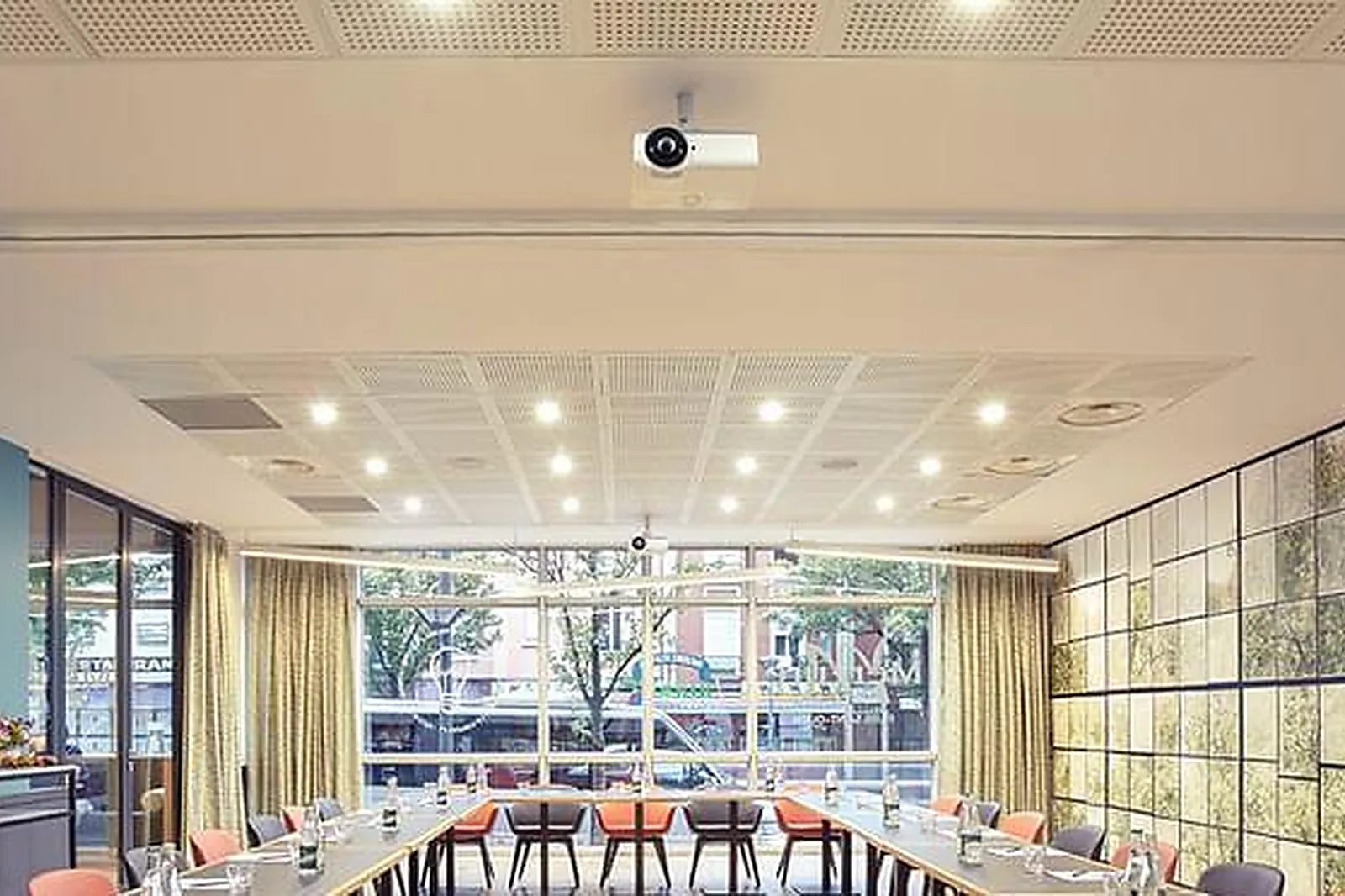 Lieux événementiels, MERCURE SAINT OUEN****