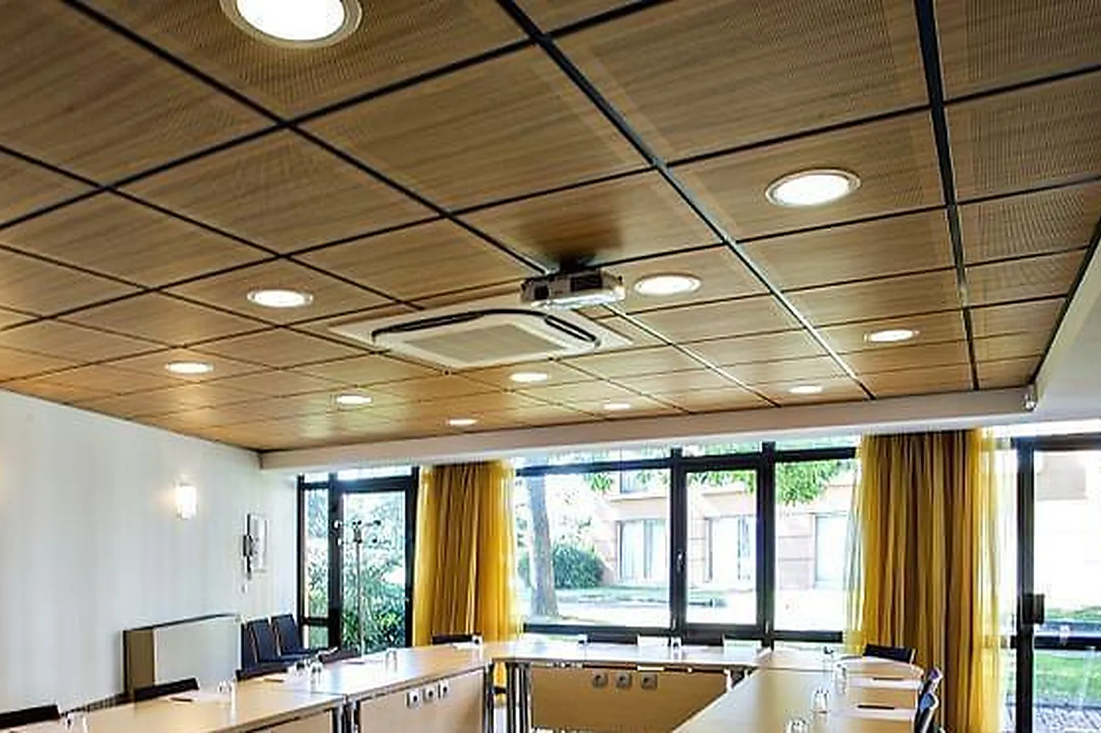 Lieux événementiels, MERCURE TOULOUSE AÉROPORT GOLF DE SEILH ****