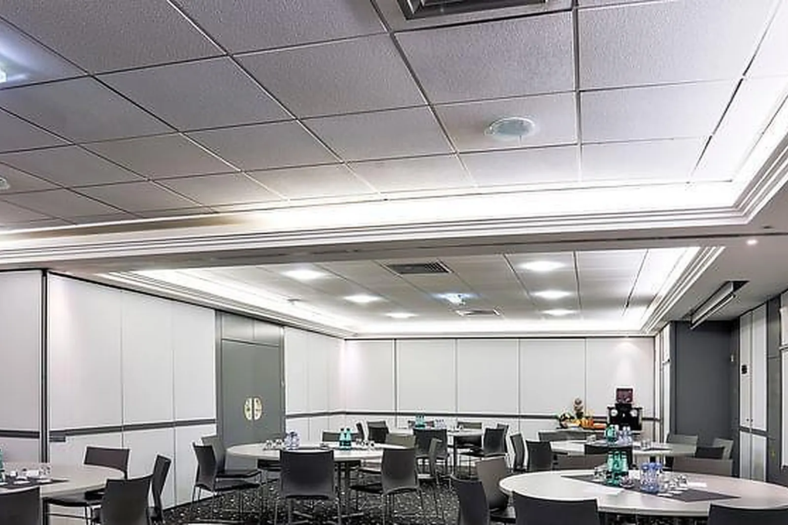 Lieux événementiels, MERCURE VAUGIRARD PARIS PORTE DE VERSAILLES ****