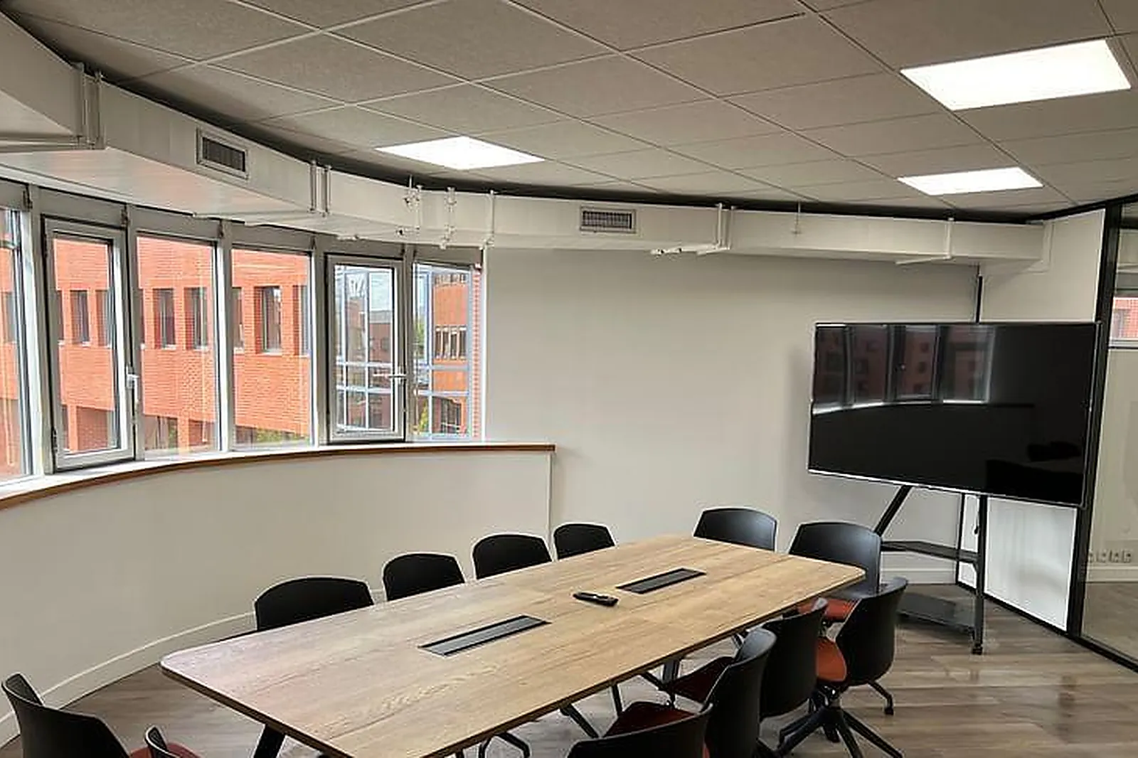 Lieux événementiels, MEUDON-LA-FORET / VELIZY