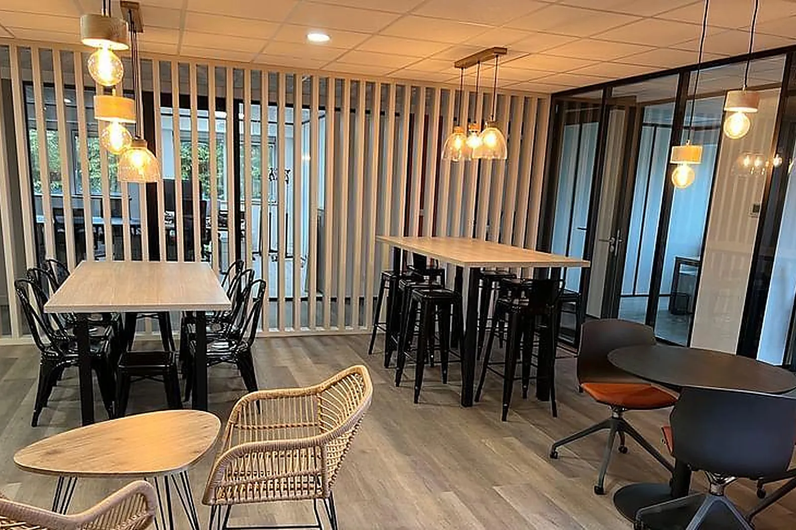 Lieux événementiels, MEUDON-LA-FORET / VELIZY