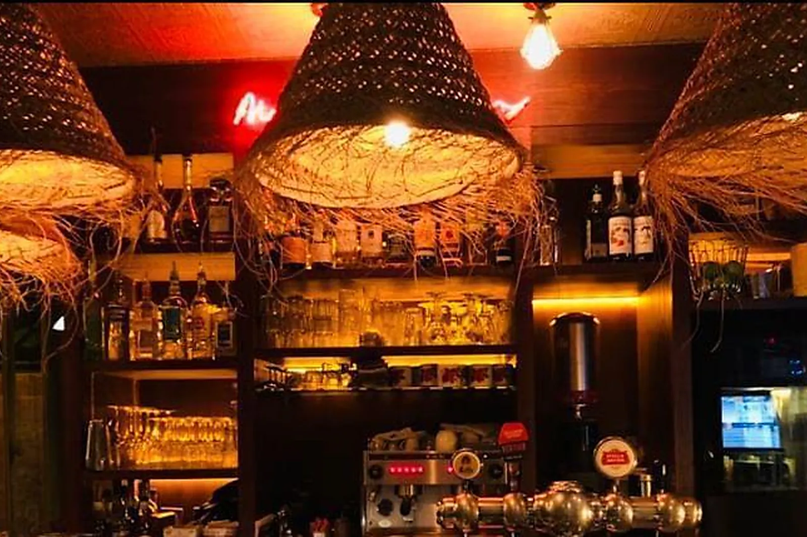 Lieux événementiels, MME SHAWN