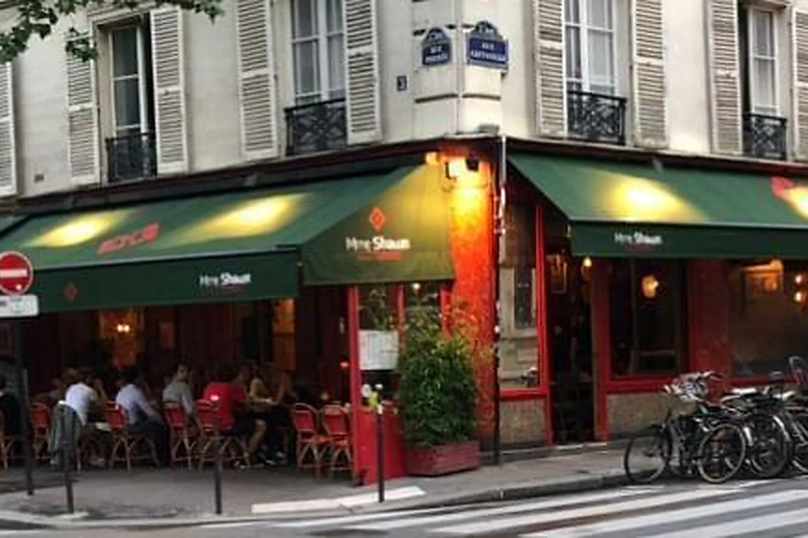 Lieux événementiels, MME SHAWN