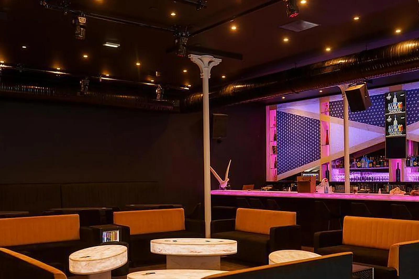 Lieux événementiels, MODA