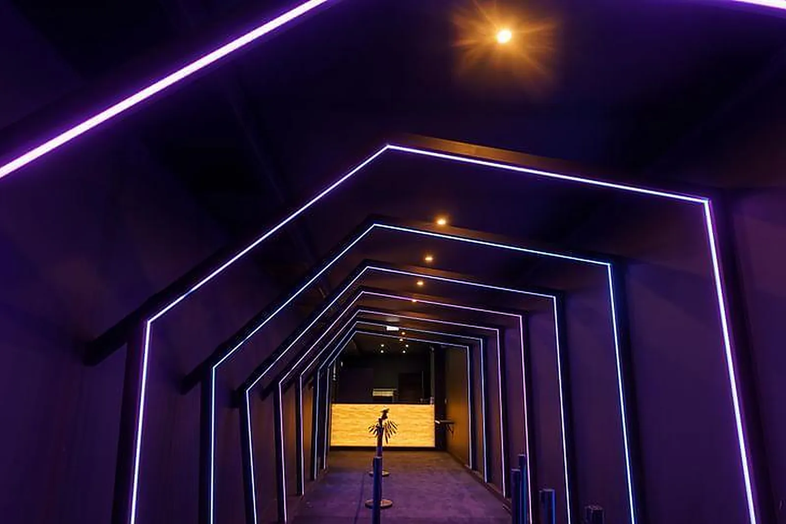 Lieux événementiels, MODA