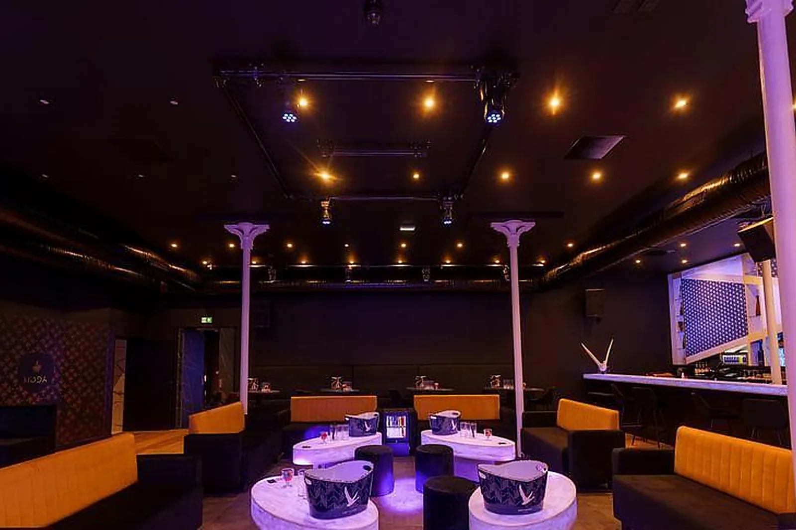 Lieux événementiels, MODA